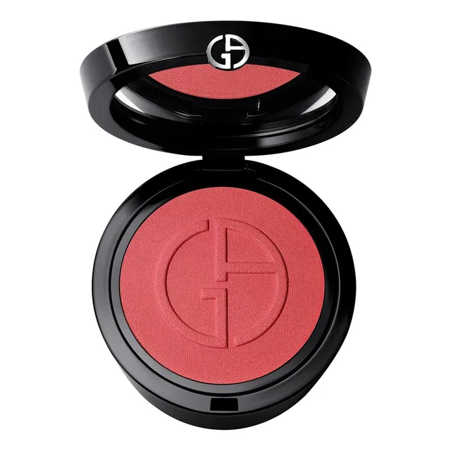 Luminous Silk Glow Blush