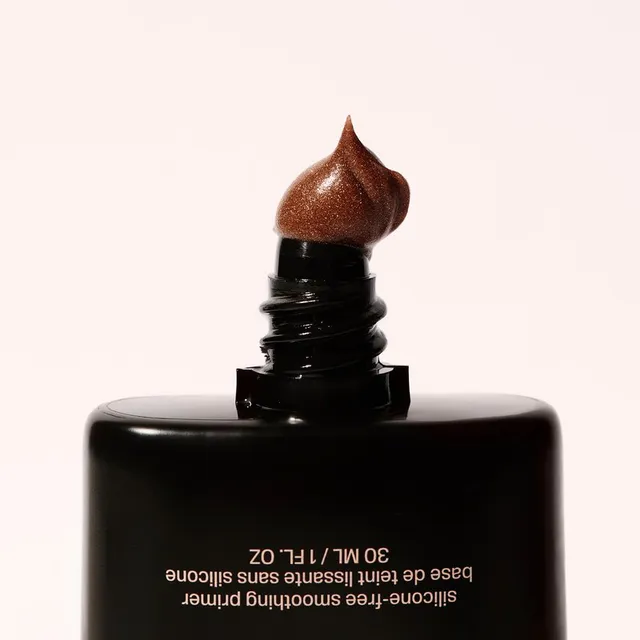 برايمر إيزي بلر الملون والخالي من السيليكون لإخفاء المسام – صورة 3