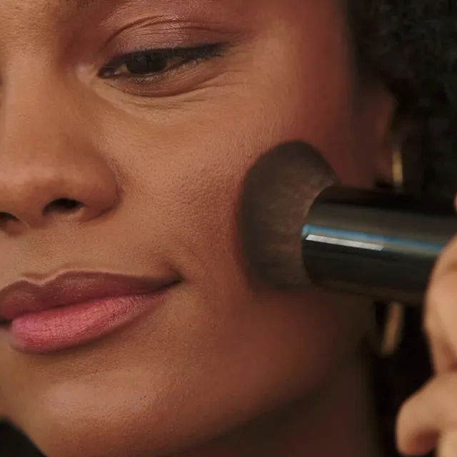 The Big Buffing Bronzer Brush – image 2
