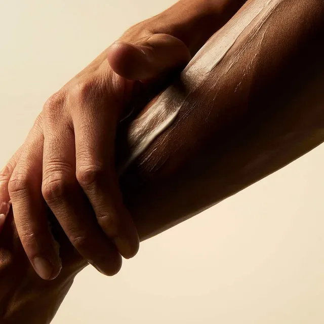 Superfood Hand + Body Lotion With Kale + Green Tea – image 3