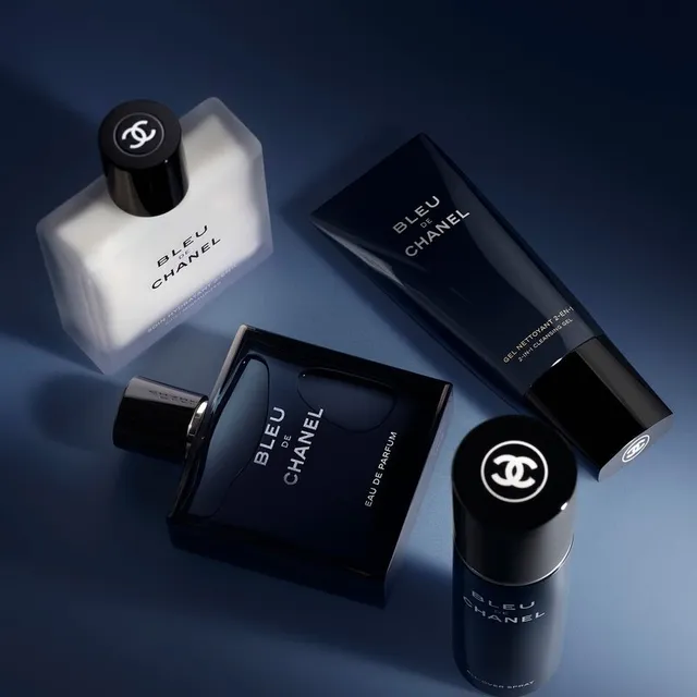 BLEU DE CHANEL - 2-In-1 Cleansing Gel – image 6