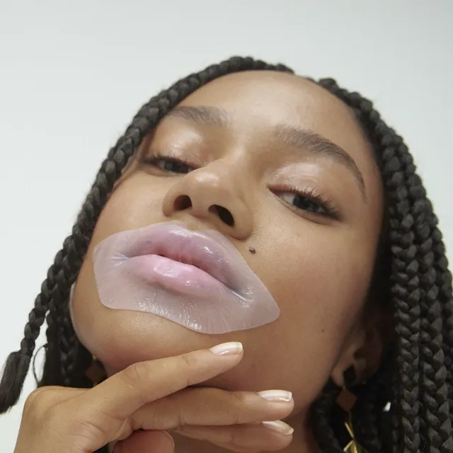 Cherry Lip Mask - Moisturized And Smooth Lips In 5 Minutes – image 2
