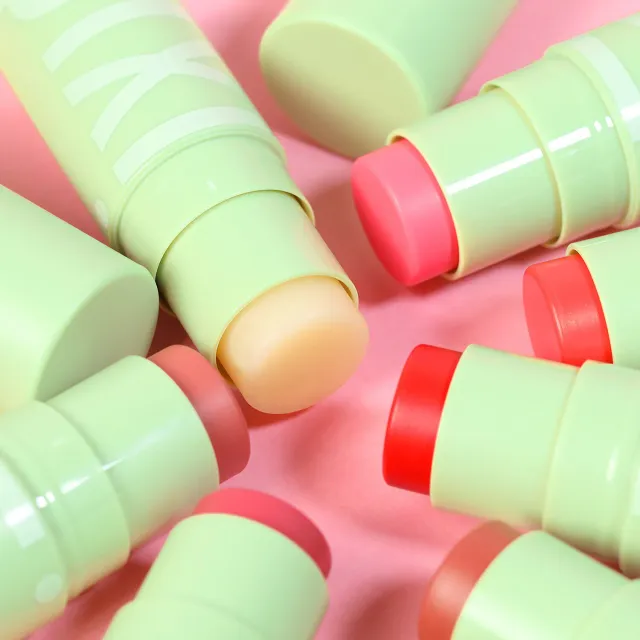 +Hydra LipTreat - Tinted Lip Balm – image 3