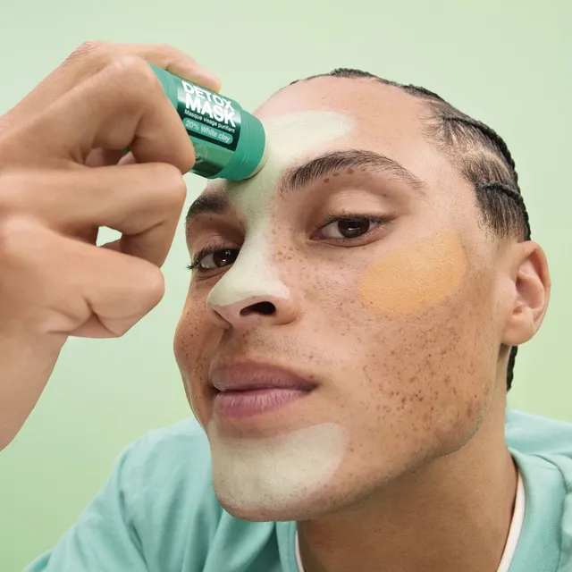 Glow or Detox Stick Masks Creamy and Light Texture – image 5