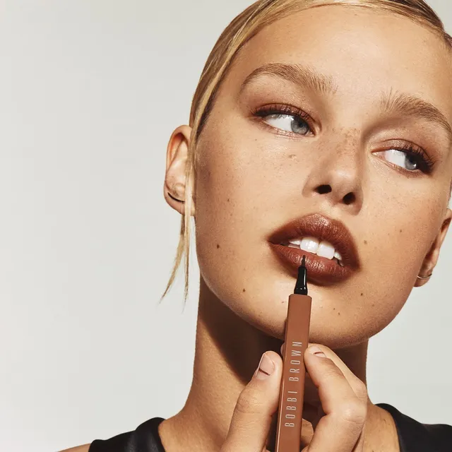 Lip Tint Liner – image 6
