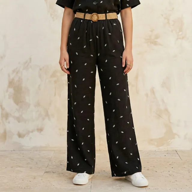 Mid-Rise Leaf Embroidered Wide Leg Trousers
