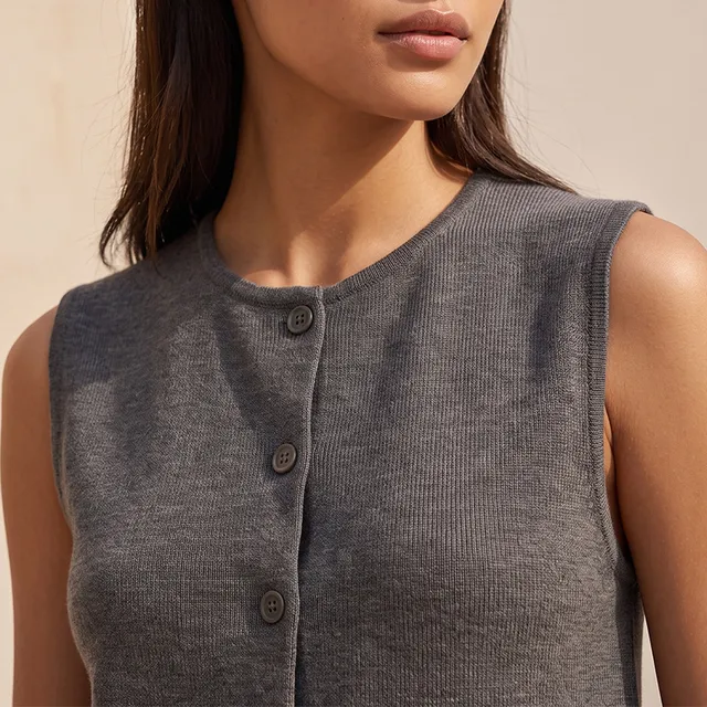 Splash Youth Textured Sleeveless Top with Buttons – image 6