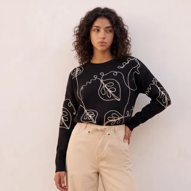 Splash Youth Embroidered Sweater – image 3