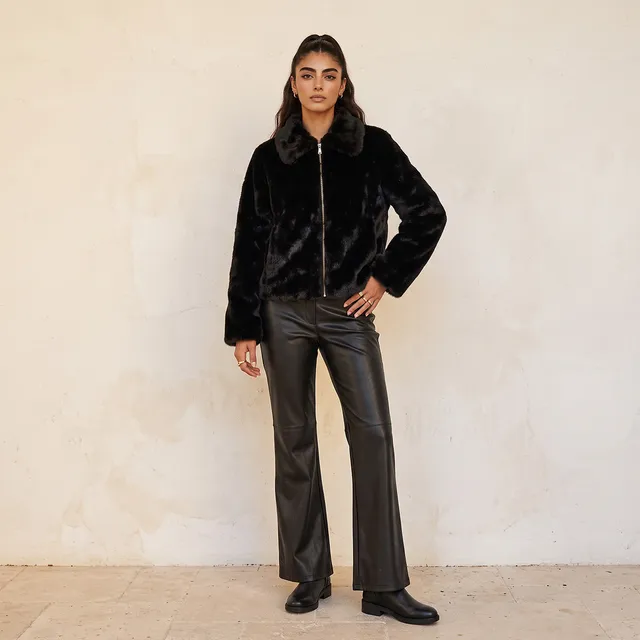 Splash Youth Faux Fur Jacket with Zip Closure – image 3