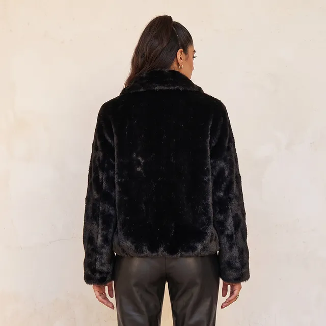 Splash Youth Faux Fur Jacket with Zip Closure – image 4