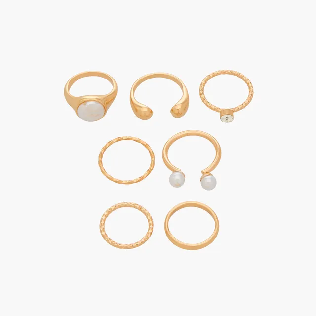 Set of 7 - Assorted Gold Tone Rings