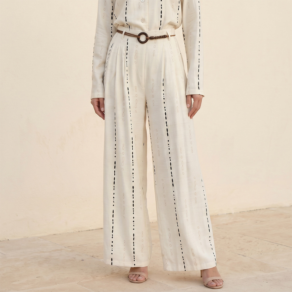 Printed Wide Leg Belted Pants