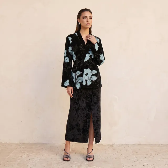 Splash Iconic Kimono Jacket with Floral Embroidery – image 2