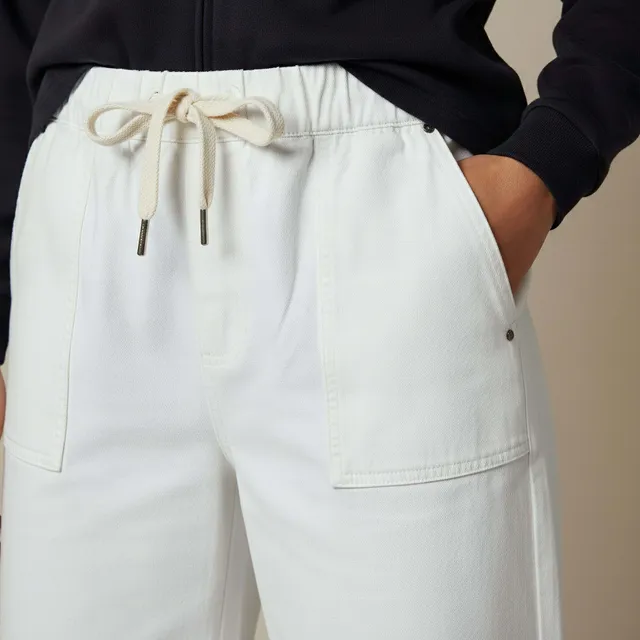 Carpenter Fit Jeans with Pockets – image 4