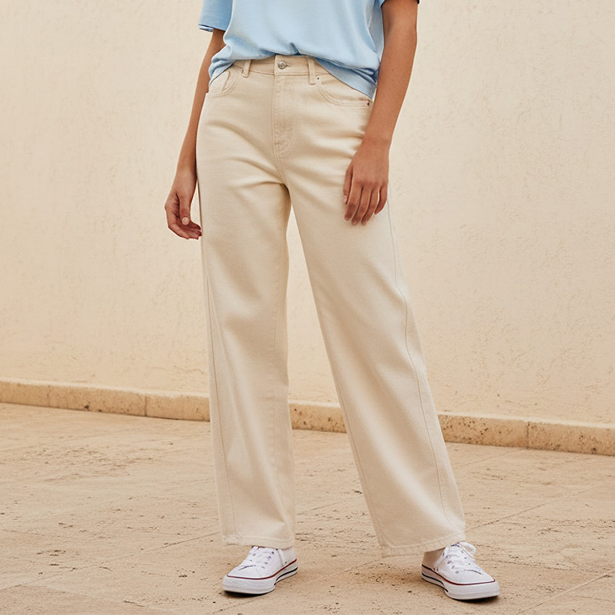 Barrel Fit Denim Jeans Ecru