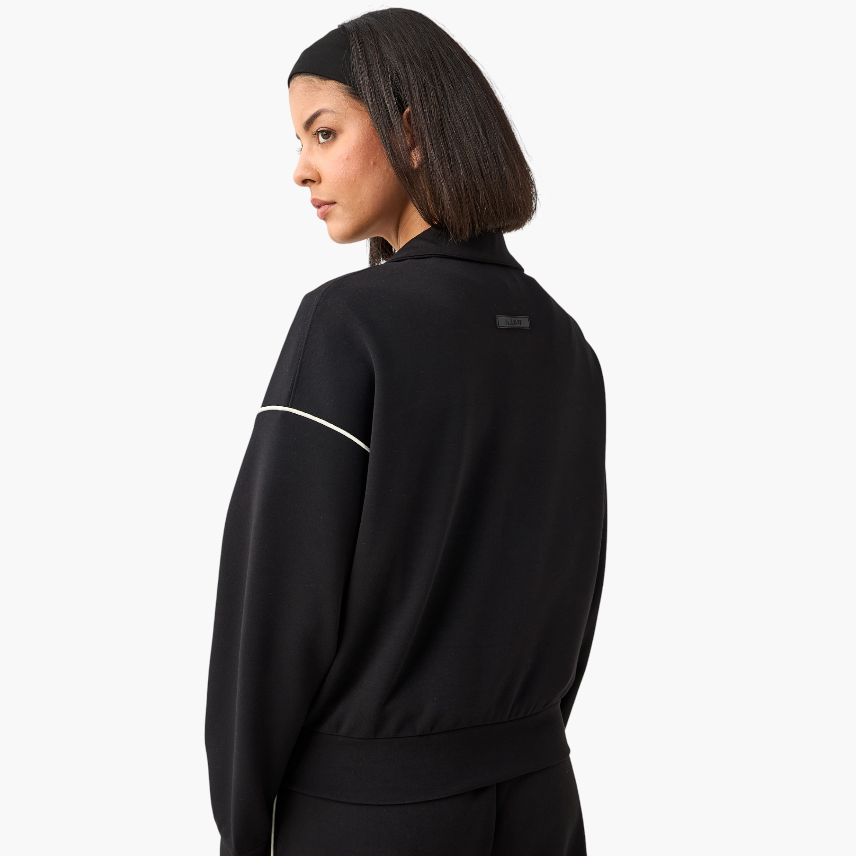 Women 2 Way Stretch Jacket
