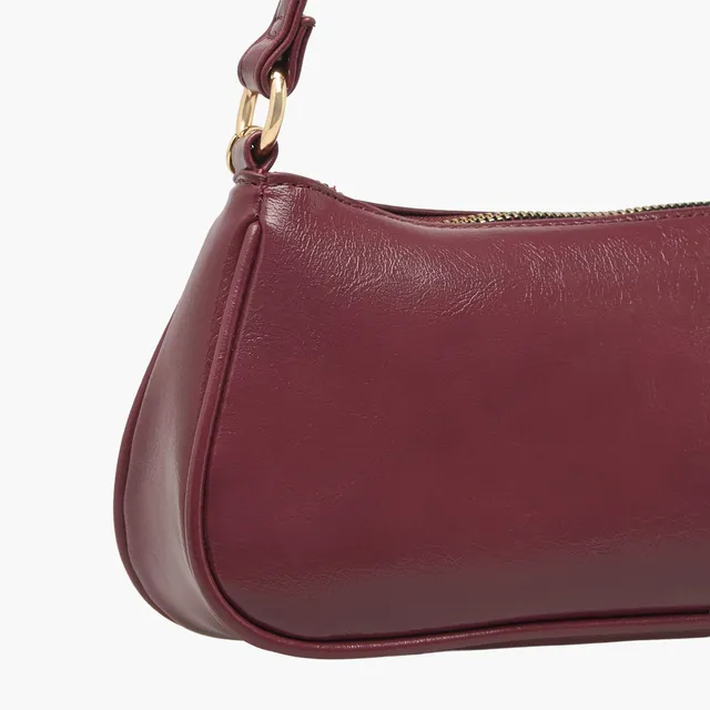 Chain Detail Shoulder Bag with Zip Closure – image 6