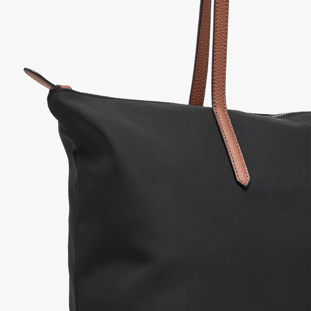 Tote Bag with Contrast Handles – image 6
