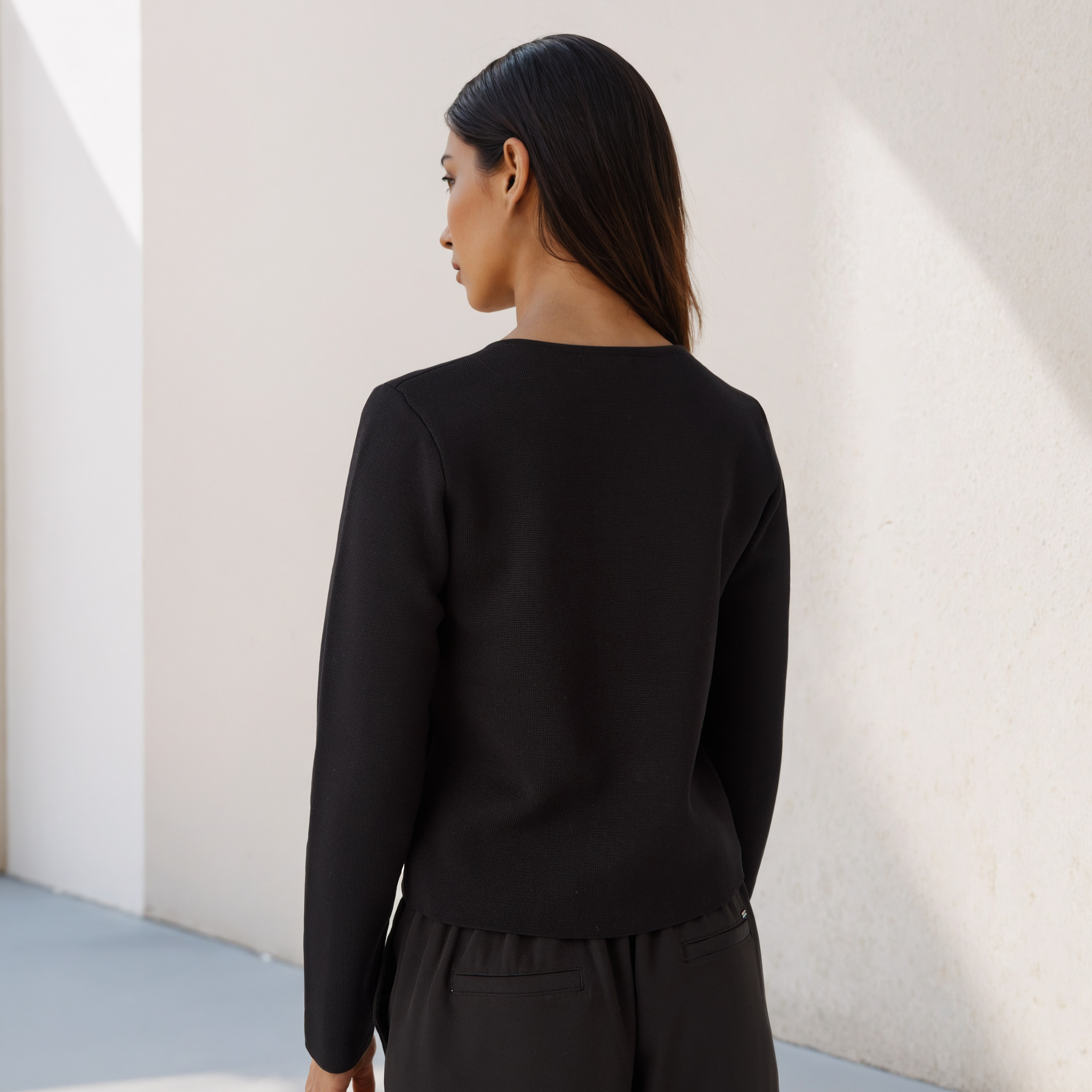 Regular Fit Button Detail Round Neck Cardigan