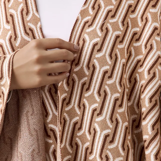 Relaxed Fit Printed Poncho – image 5
