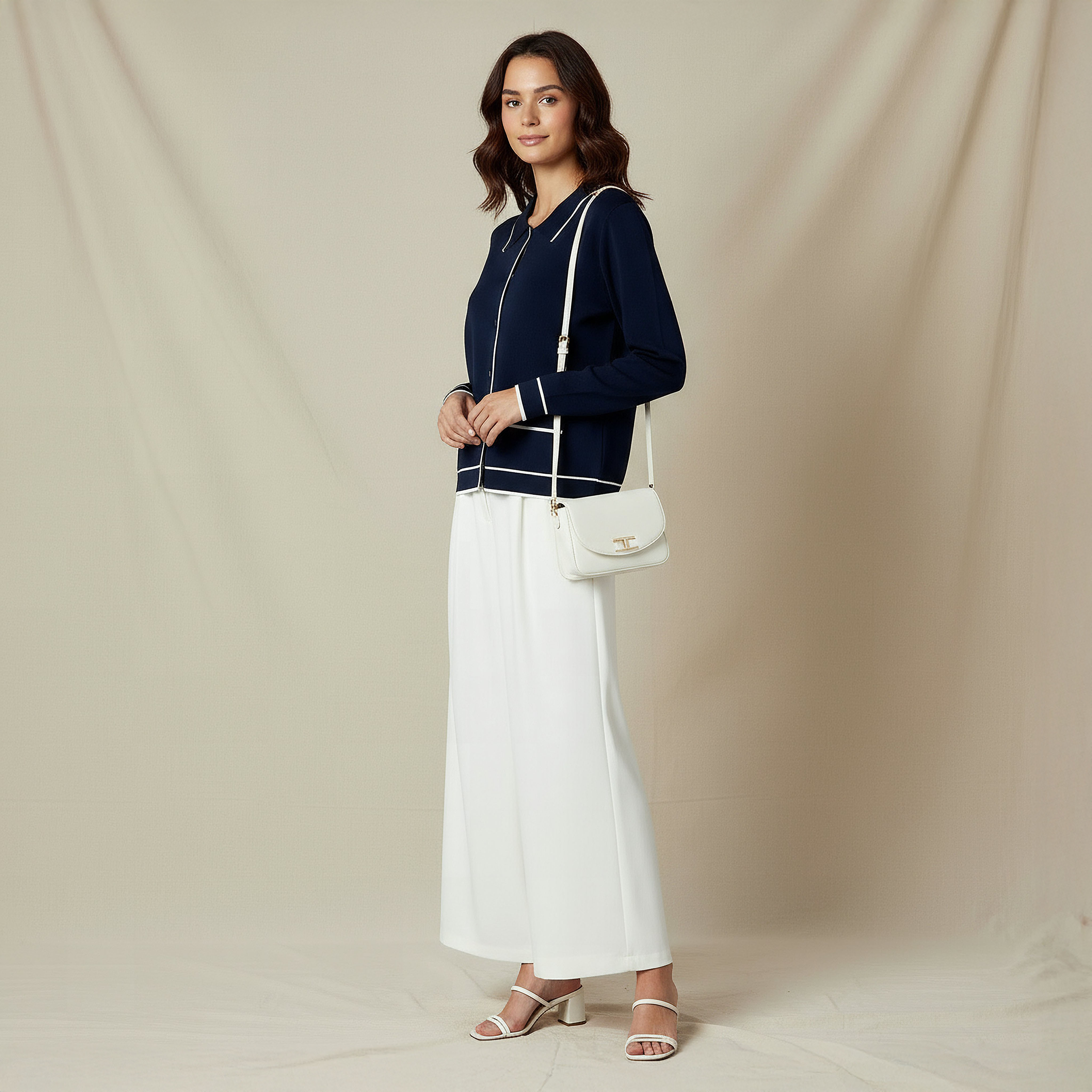 Regular Fit Textured Collared Cardigan