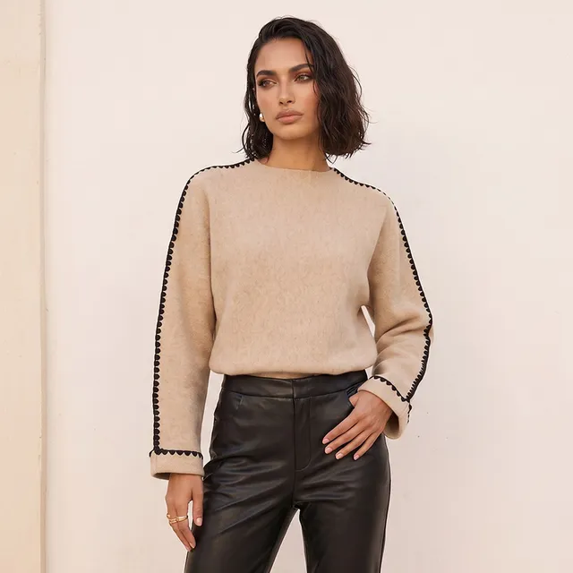 Splash Smart Blanket Stitch Trim Crew Neck Sweater – image 7