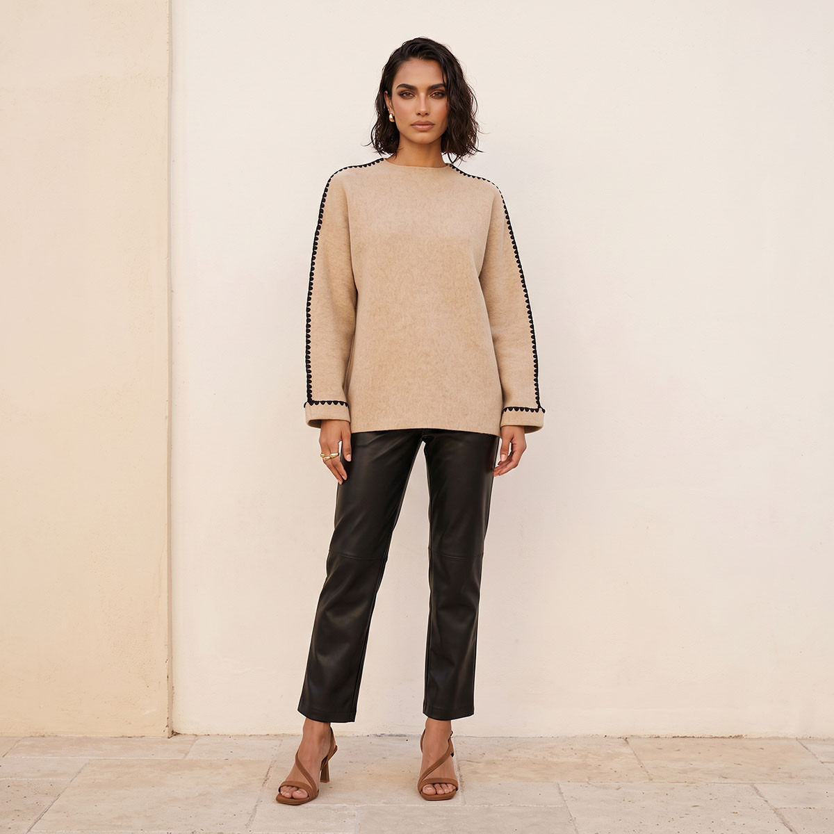 Splash Smart Blanket Stitch Trim Crew Neck Sweater