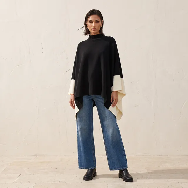 Splash Smart Panelled Poncho with High Neck – image 5