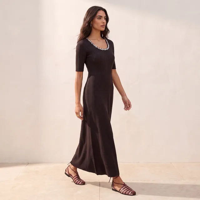 Splash Smart Maxi Dress with Embellishment – image 4