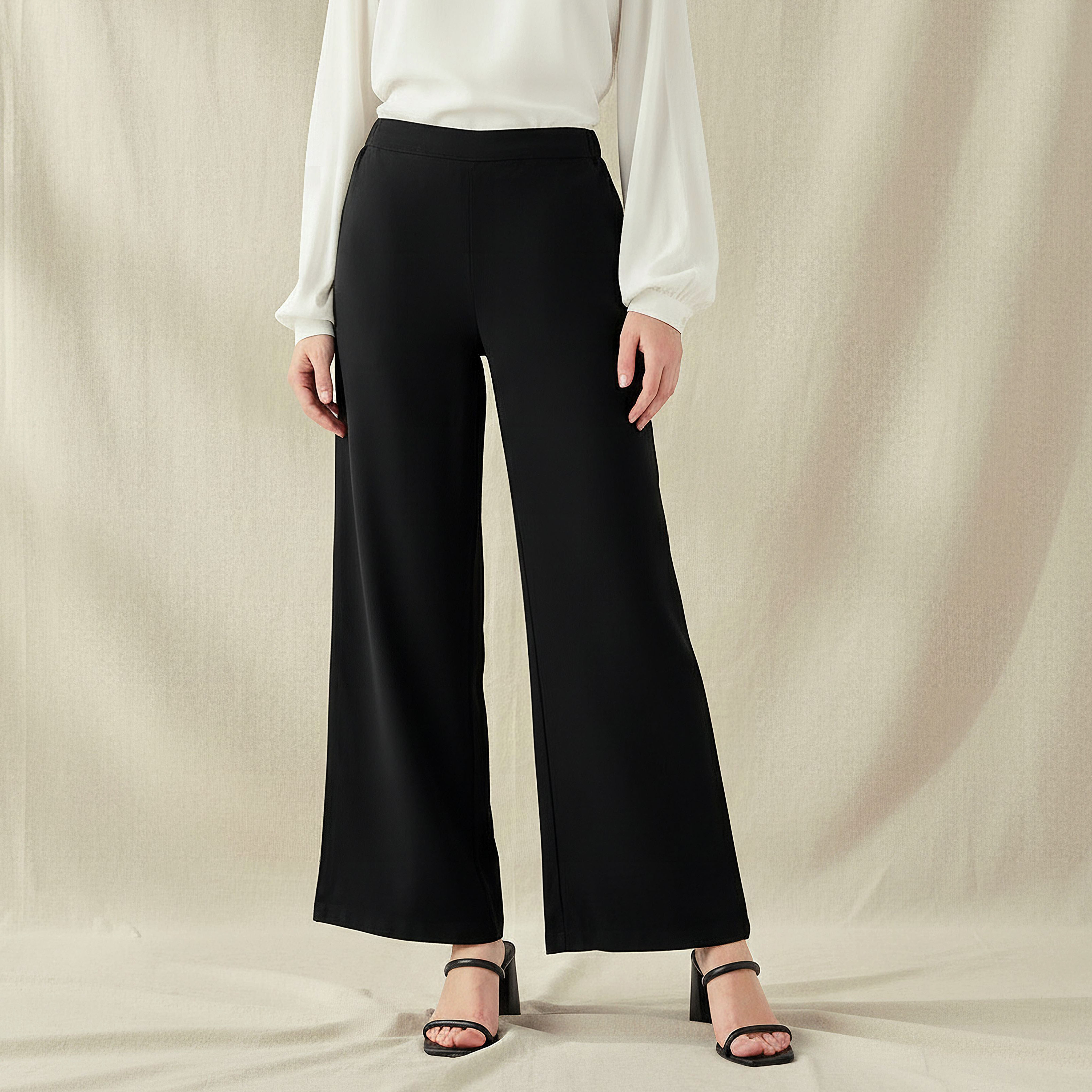 Regular Fit Mid-Rise Wide Leg Pants
