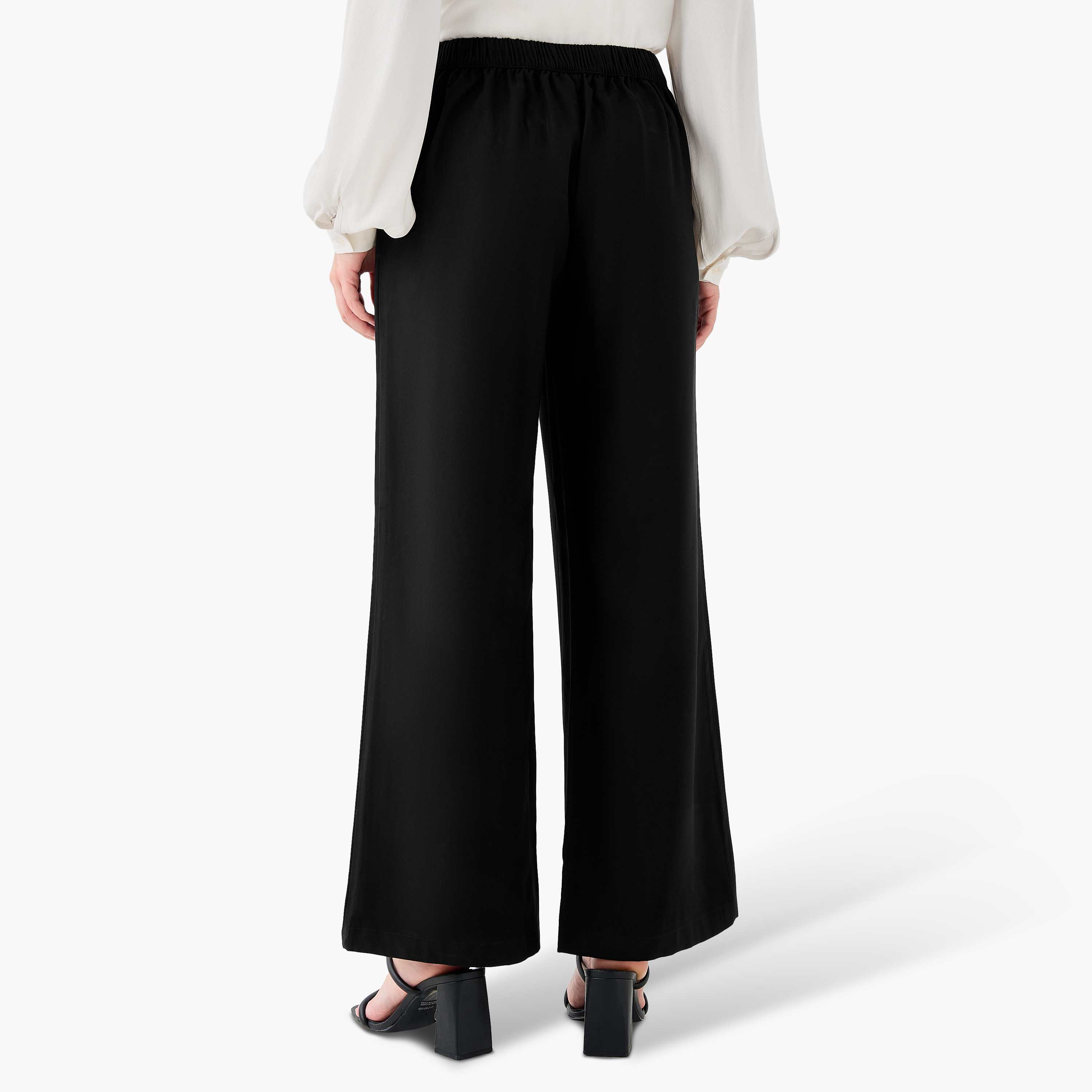 Regular Fit Mid-Rise Wide Leg Pants