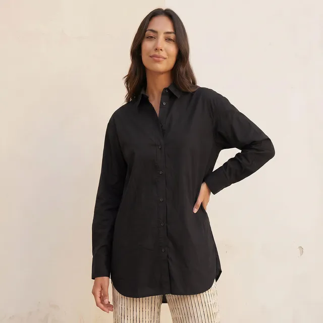 Oversized Shirt with High Low Hem – image 4