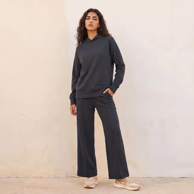 Splash Basics Hoodie with Wide Hem – image 3