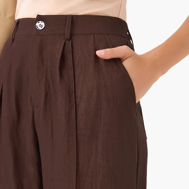 Pleated Wide-Leg Trousers – image 5