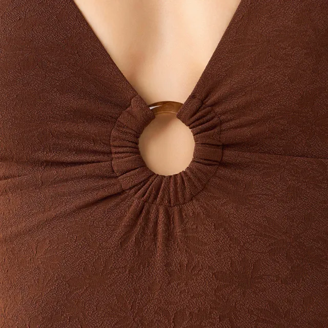 Women's Textured One-Piece Swimsuit with Ring Detail – image 5