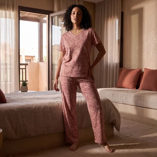 Pyjama Set V-neck T-shirt & Trousers Cotton – image 2