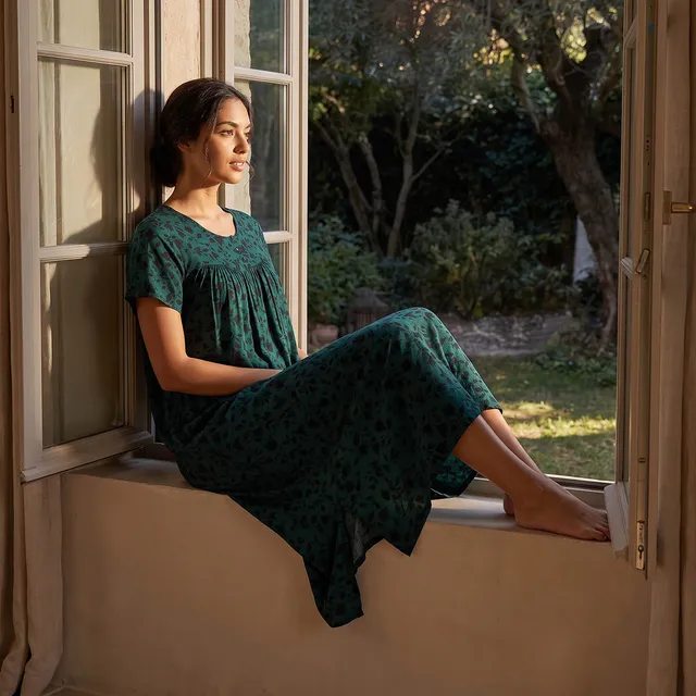 Splash Intimates Viscose Botanical Print Night Dress – image 4