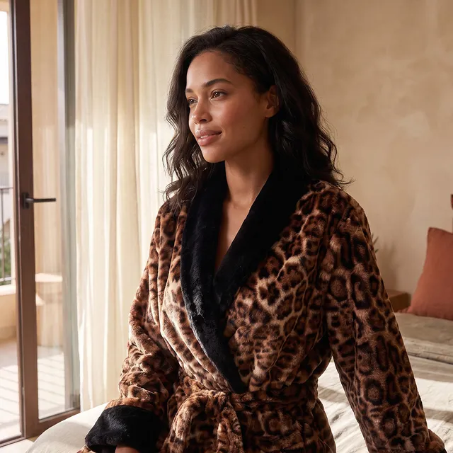 Splash Intimates Knee Length Faux Fur Night Robe with Belt – image 5