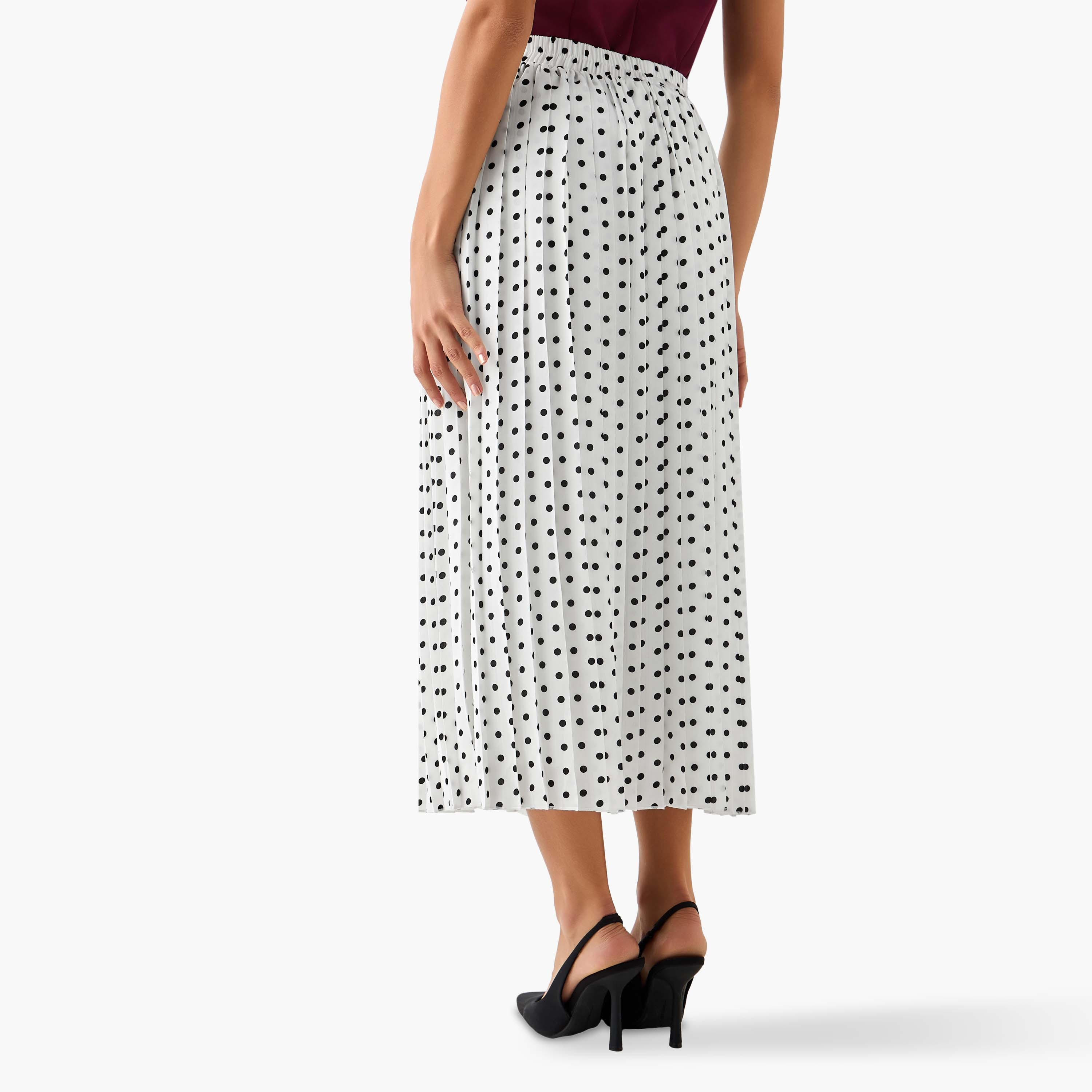 2Xtremz Maxi Pleated Skirt with Elasticated Waist