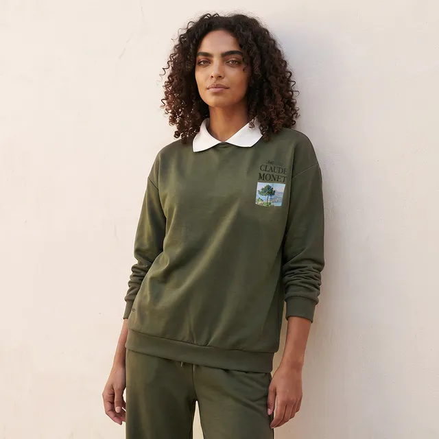سويت شيرت بياقة عادية وطبعات كلود مونيه