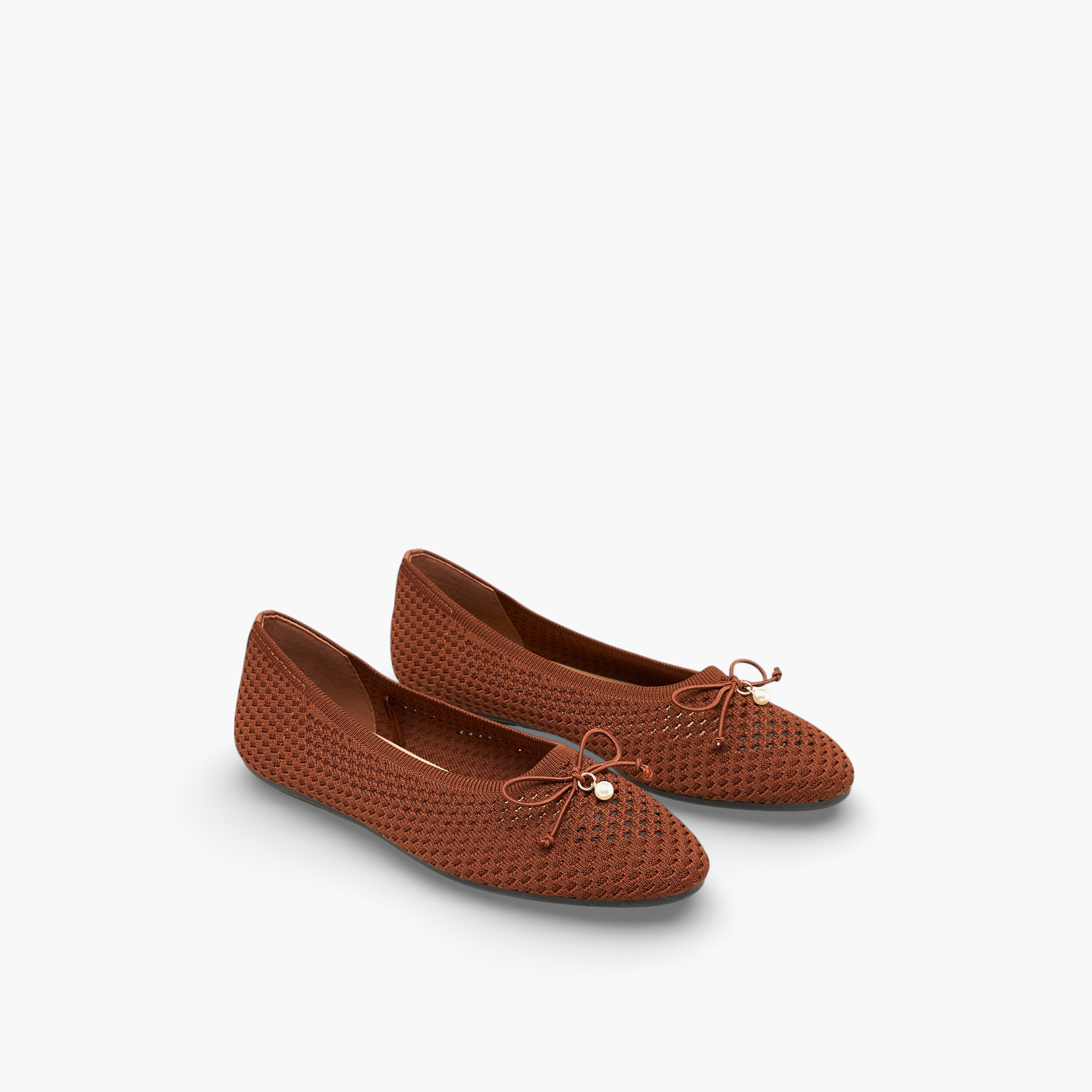 Celeste Women's Textured Ballerina Shoes
