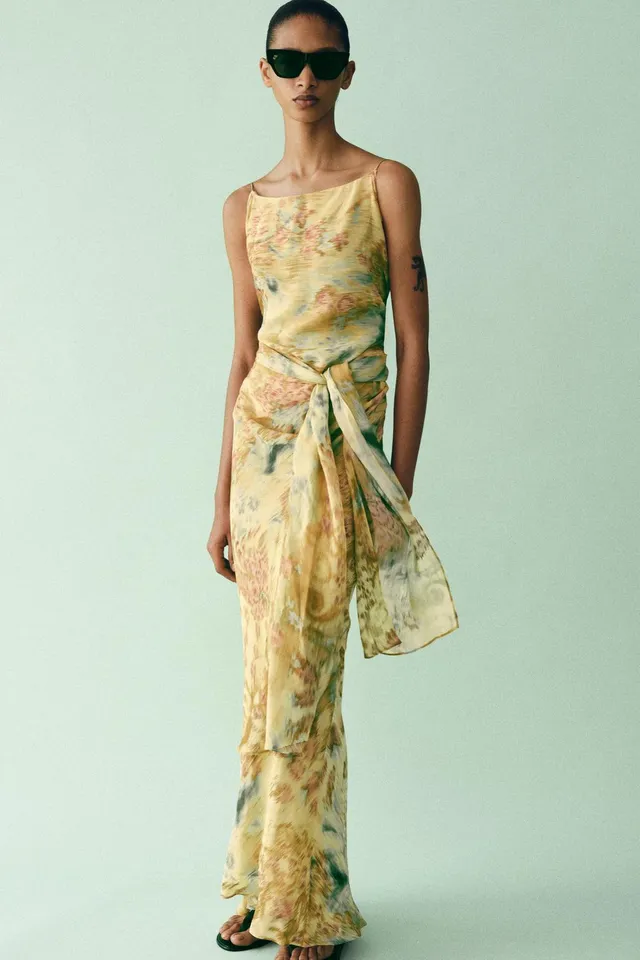 Printed Viscose Blend Dress with Front Bow and Open Back – image 11