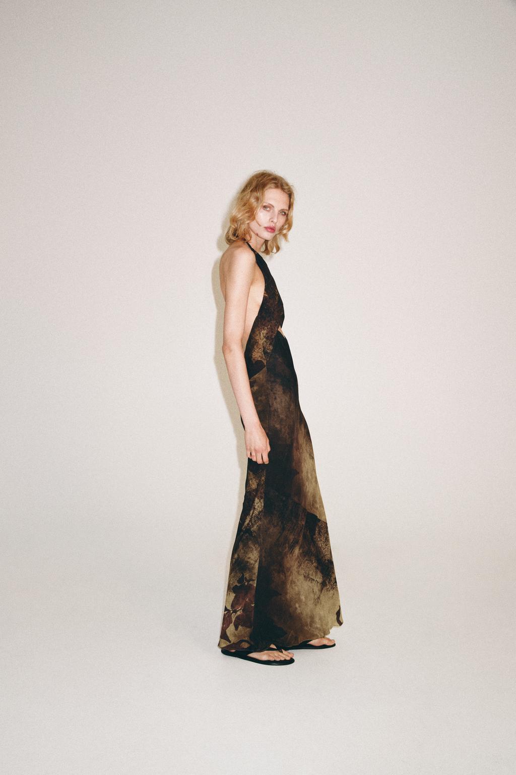 فستان ZW COLLECTION بياقة HALTER وطبعة