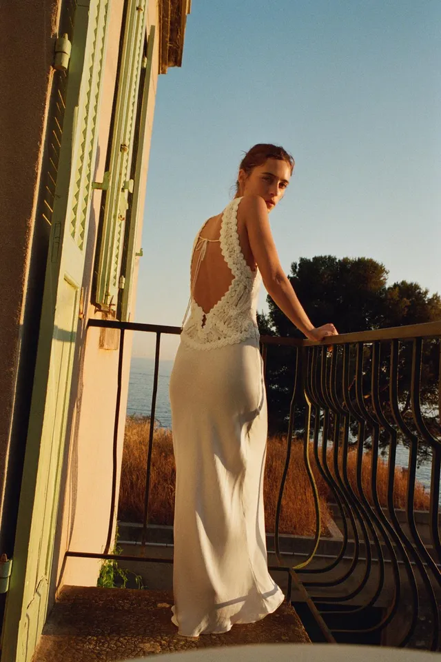 Long Viscose Crochet Dress with Square Neck and Adjustable Straps – image 5