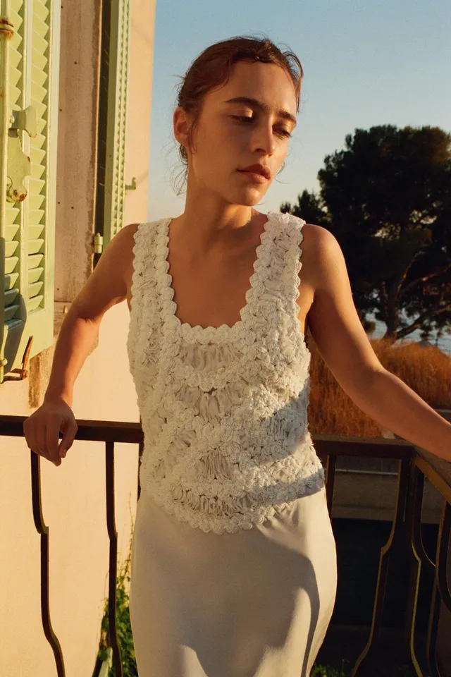 Long Viscose Crochet Dress with Square Neck and Adjustable Straps – image 6