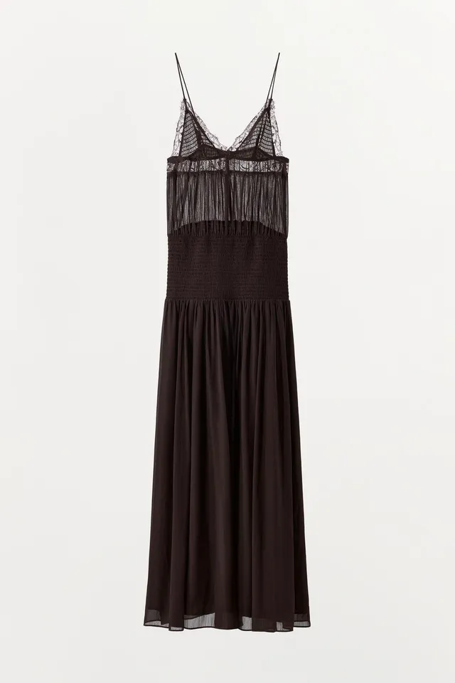 Long V-Neck Lace Appliqué Dress with Thin Straps and Lining – image 8