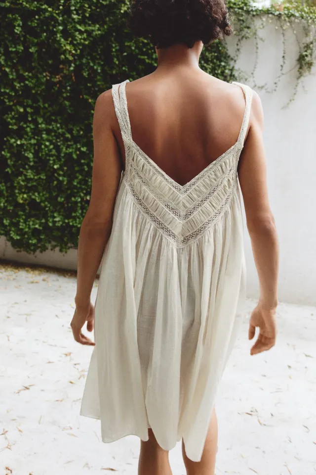 V-Neck Floral Embroidered Pleated Cotton Dress with Lace Appliqué – image 5