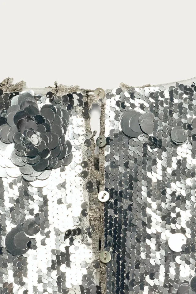 Sequin Jacquard Tunic Dress with Contrast Lining and Button Closure – image 7
