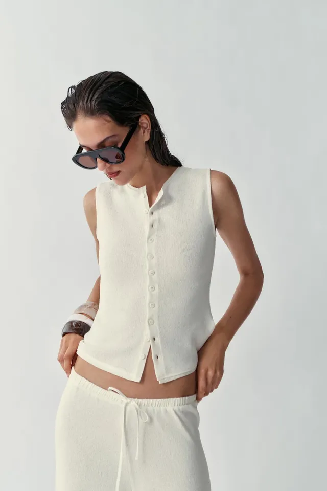 Viscose Henley Waistcoat with Front Button Fastening – image 2