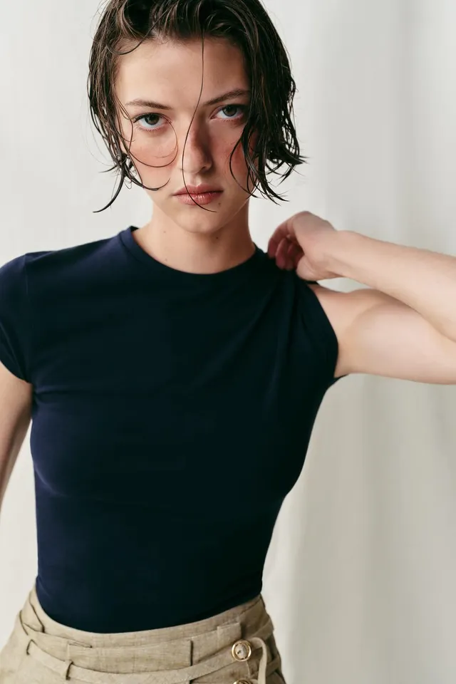 Short Sleeve Slim Fit T-Shirt – image 4